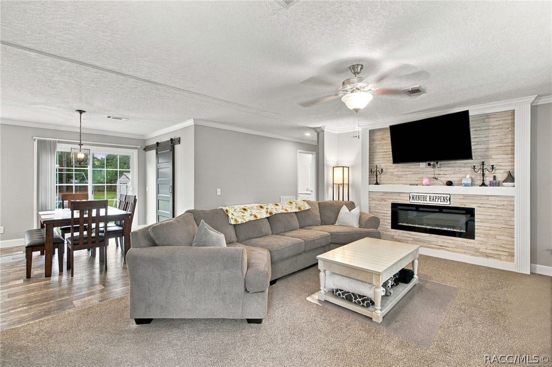 9900 W Pinespring Court, Crystal River, FL 34428 9900 W Pinespring Court, Crystal River, FL 34428