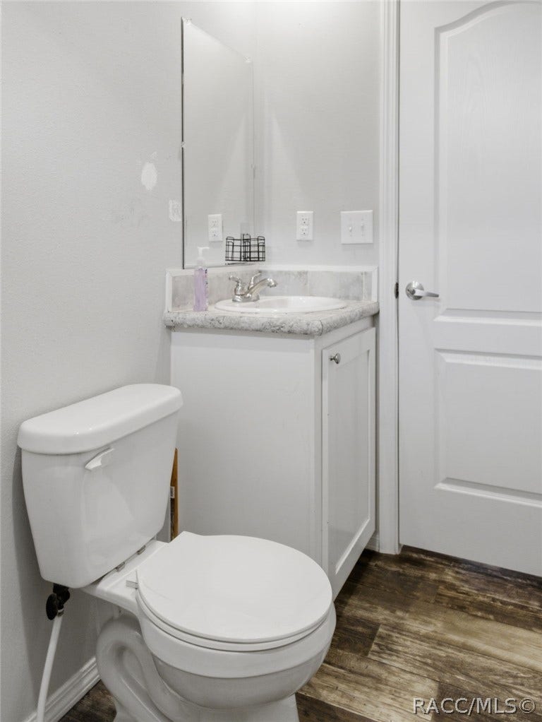 9900 W Pinespring Court, Crystal River, FL 34428 9900 W Pinespring Court, Crystal River, FL 34428