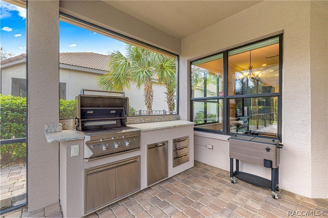 1815 W Herick Court, Hernando, FL 34442