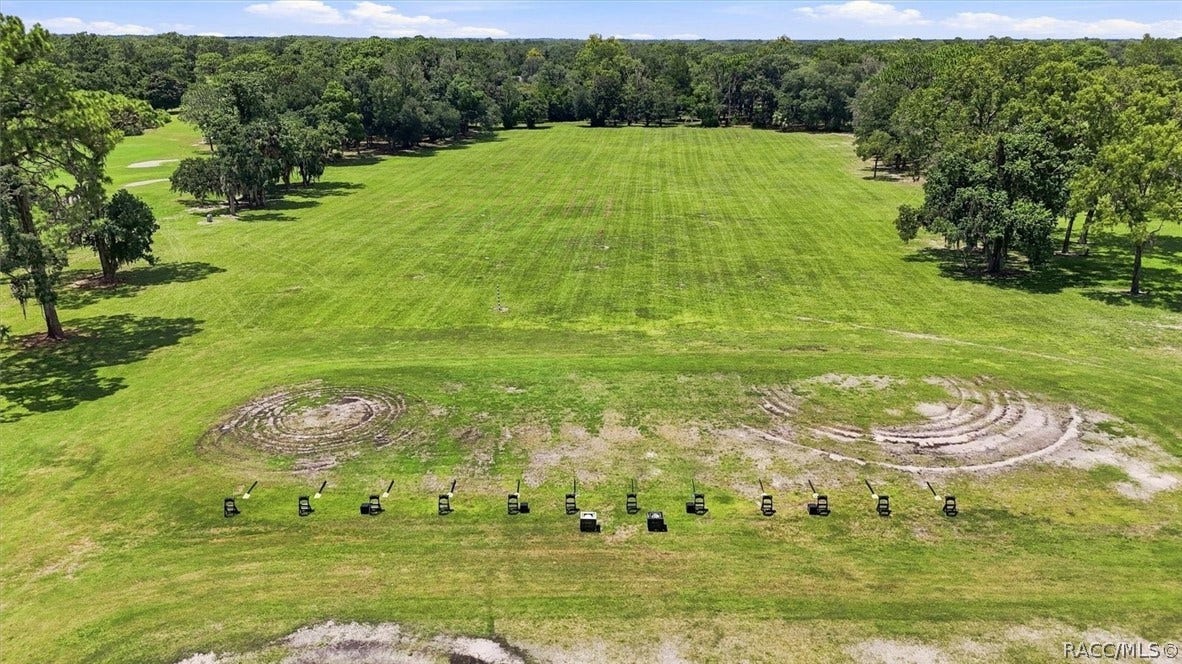 5 Nemesia Court W, Homosassa, FL 34446 SMW Driving Range