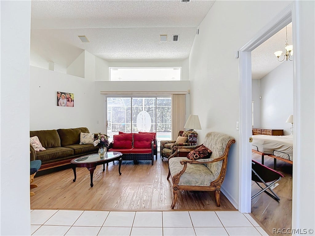 20 Bonnie Court S, Homosassa, FL 34446 20 Bonnie Court S, Homosassa, FL 34446