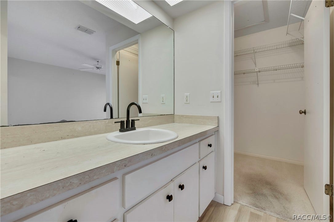8 Pinewood Gardens, Homosassa, FL 34446 8 Pinewood Gardens, Homosassa, FL 34446
