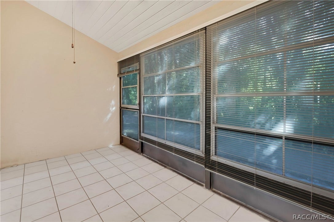 8 Pinewood Gardens, Homosassa, FL 34446 8 Pinewood Gardens, Homosassa, FL 34446
