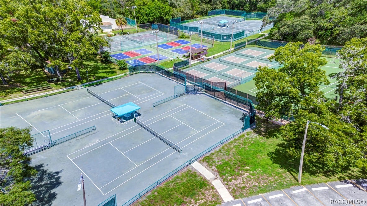8 Pinewood Gardens, Homosassa, FL 34446 8 Pinewood Gardens, Homosassa, FL 34446