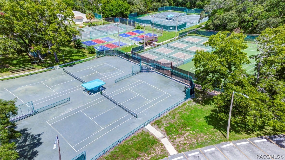 8 Pinewood Gardens, Homosassa, FL 34446 8 Pinewood Gardens, Homosassa, FL 34446