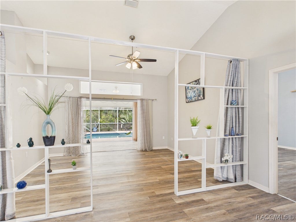 1 Salvia Court W, Homosassa, FL 34446 Formal Living Room
