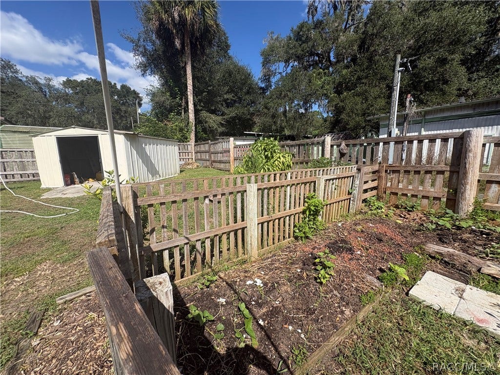 7951 E Partridge Lane, Floral City, FL 34436 7951 E Partridge Lane, Floral City, FL 34436