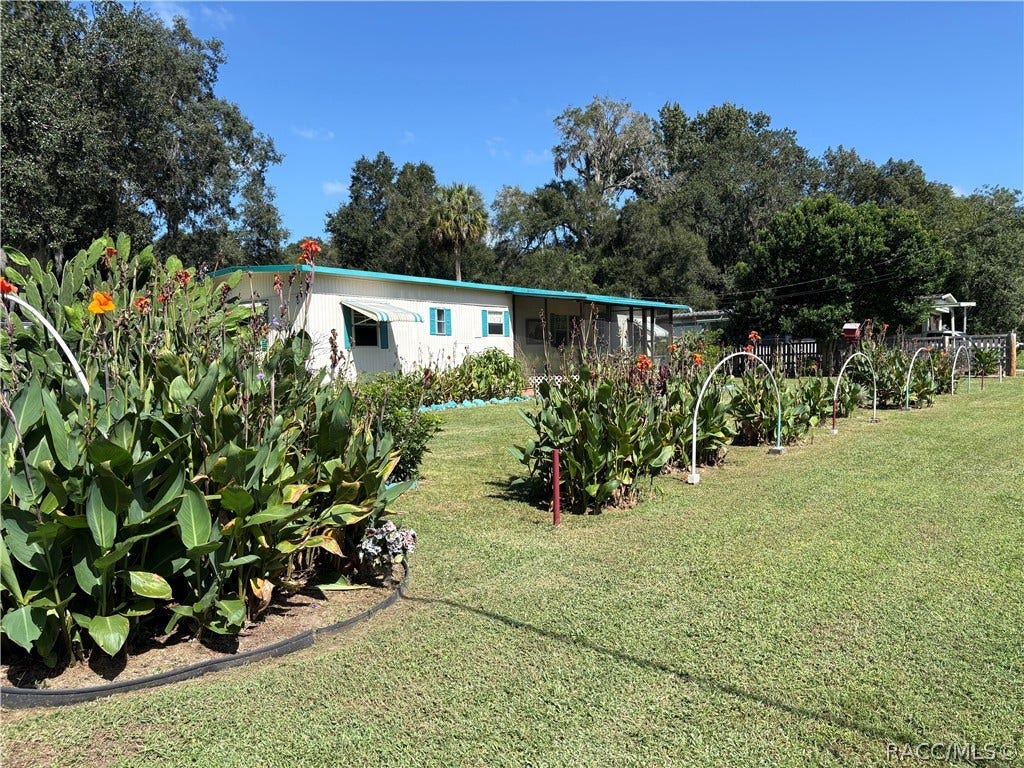 7951 E Partridge Lane, Floral City, FL 34436 7951 E Partridge Lane, Floral City, FL 34436