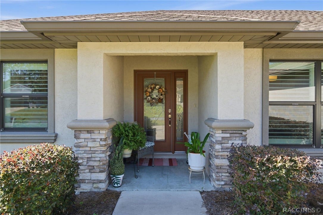 2551 N Brentwood Circle, Lecanto, FL 34461 2551 N Brentwood Circle, Lecanto, FL 34461