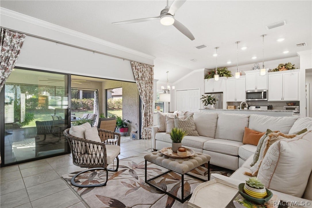 2551 N Brentwood Circle, Lecanto, FL 34461 2551 N Brentwood Circle, Lecanto, FL 34461