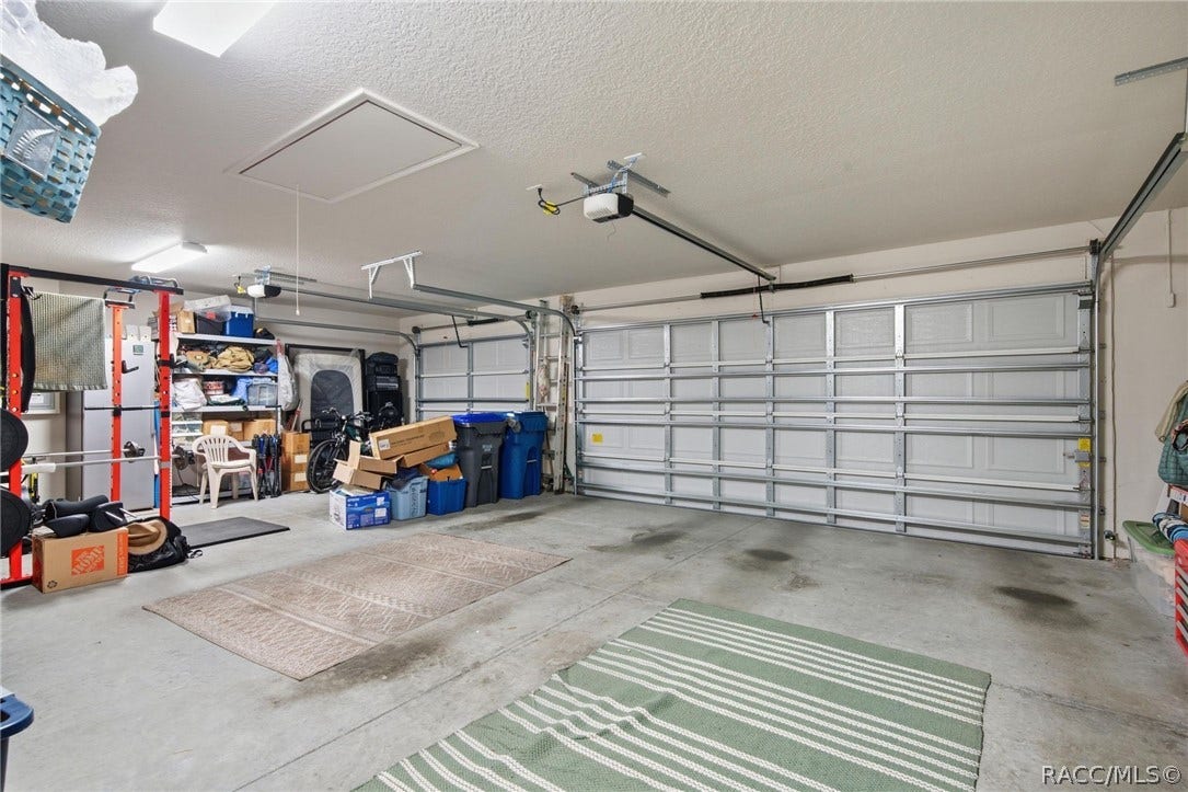 2551 N Brentwood Circle, Lecanto, FL 34461 2551 N Brentwood Circle, Lecanto, FL 34461