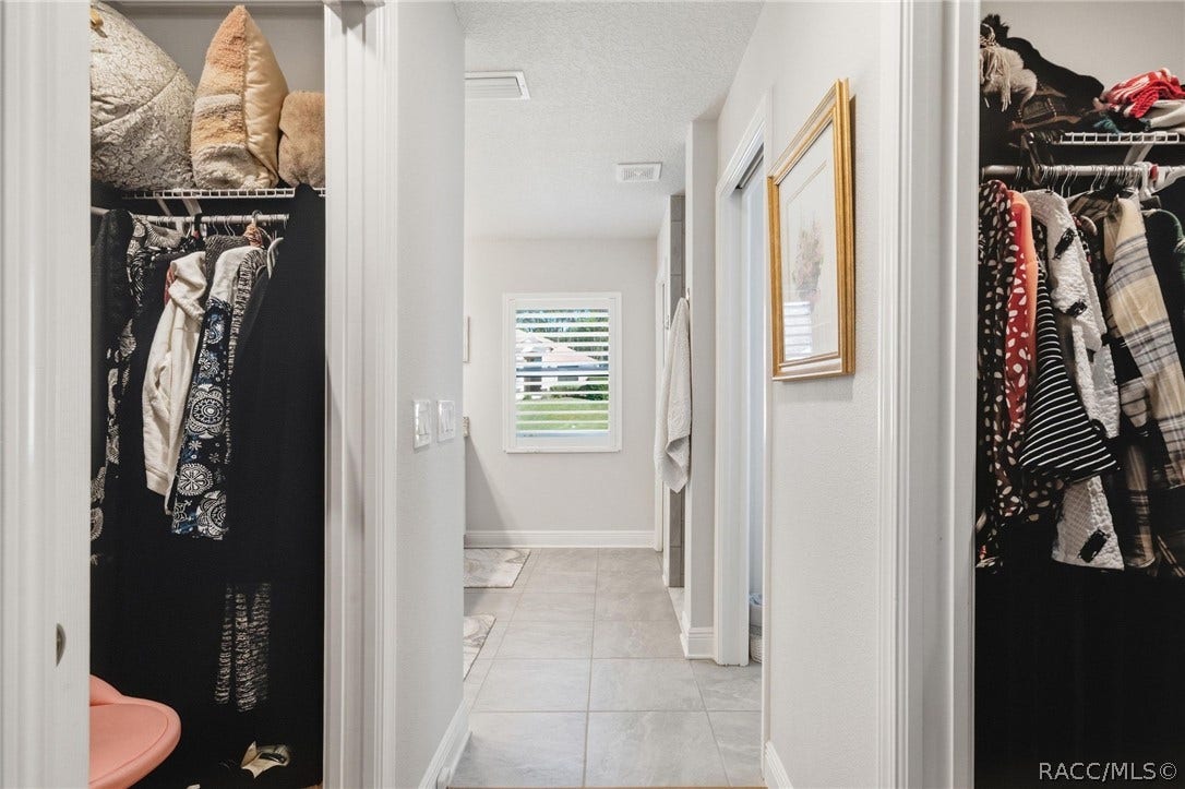 2551 N Brentwood Circle, Lecanto, FL 34461 2551 N Brentwood Circle, Lecanto, FL 34461
