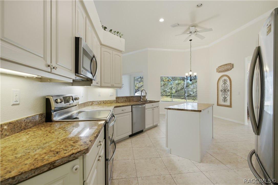 132 Linder Drive, Homosassa, FL 34446 132 Linder Drive, Homosassa, FL 34446