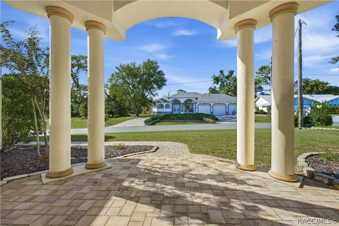 132 Linder Drive, Homosassa, FL 34446 132 Linder Drive, Homosassa, FL 34446