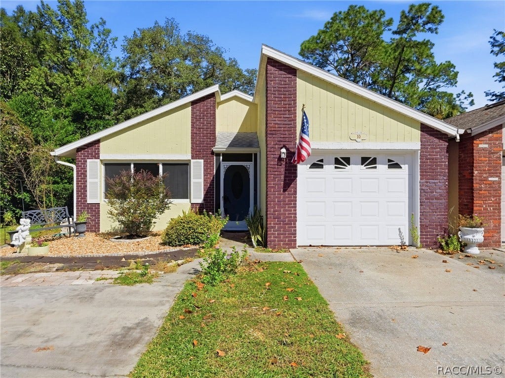 10 Chinaberry Circle, Homosassa, FL 34446 10 Chinaberry Circle, Homosassa, FL 34446