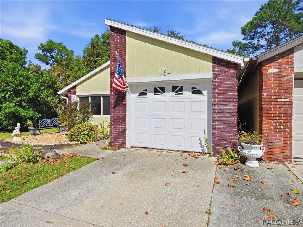 10 Chinaberry Circle, Homosassa, FL 34446 10 Chinaberry Circle, Homosassa, FL 34446