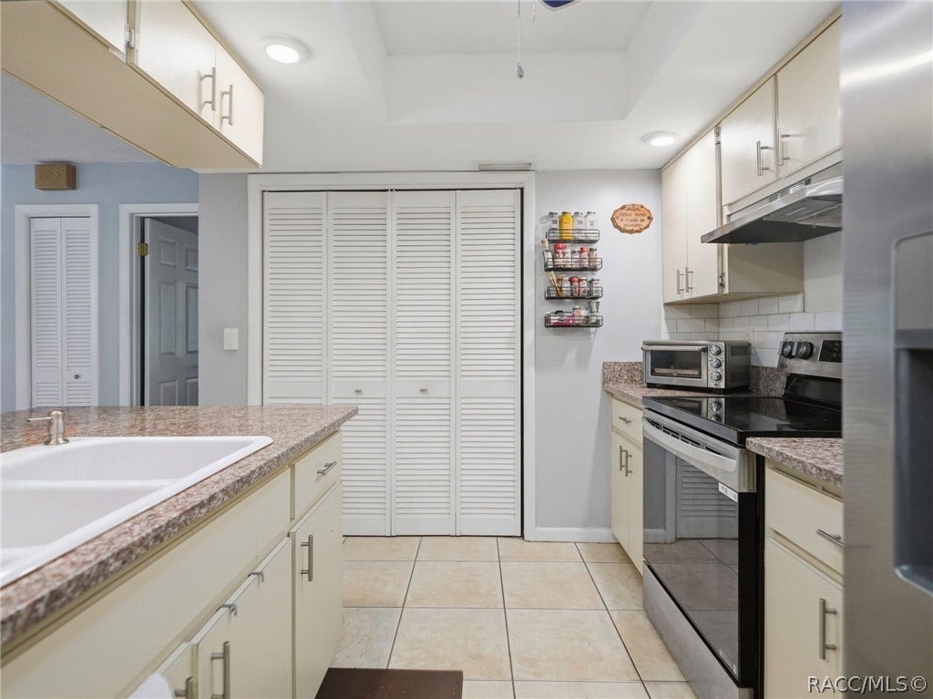 10 Chinaberry Circle, Homosassa, FL 34446 10 Chinaberry Circle, Homosassa, FL 34446