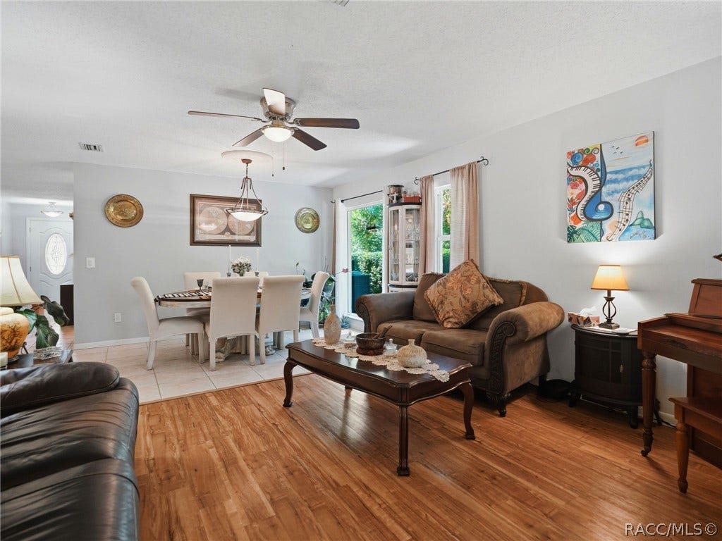 10 Chinaberry Circle, Homosassa, FL 34446 10 Chinaberry Circle, Homosassa, FL 34446