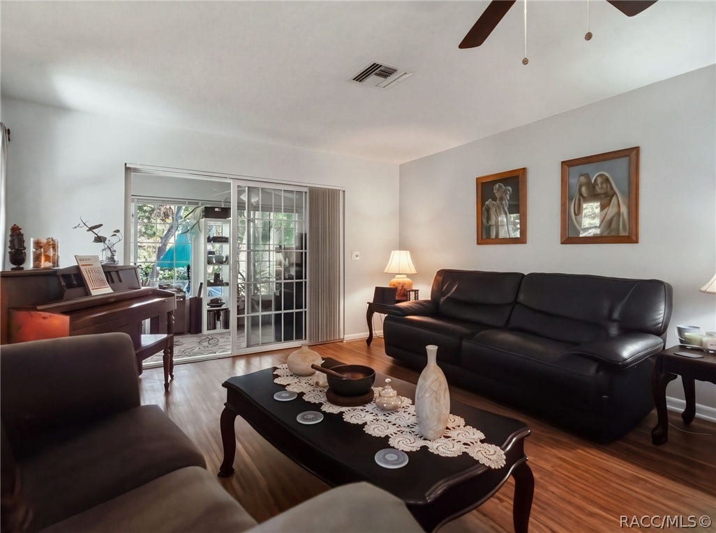 10 Chinaberry Circle, Homosassa, FL 34446 10 Chinaberry Circle, Homosassa, FL 34446