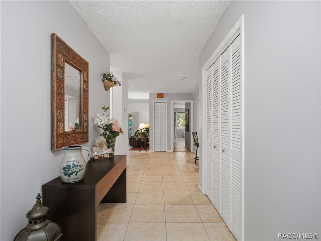 10 Chinaberry Circle, Homosassa, FL 34446 10 Chinaberry Circle, Homosassa, FL 34446