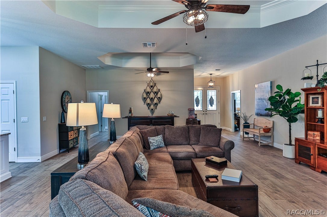 2170 W TALL OAKS Drive, Beverly Hills, FL 34464