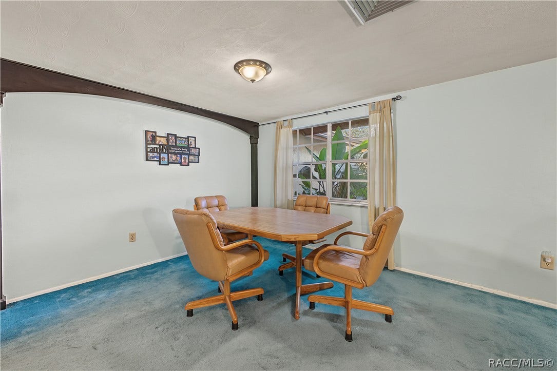 8511 Sunflower Lane, Hudson, FL 34667 8511 Sunflower Lane, Hudson, FL 34667