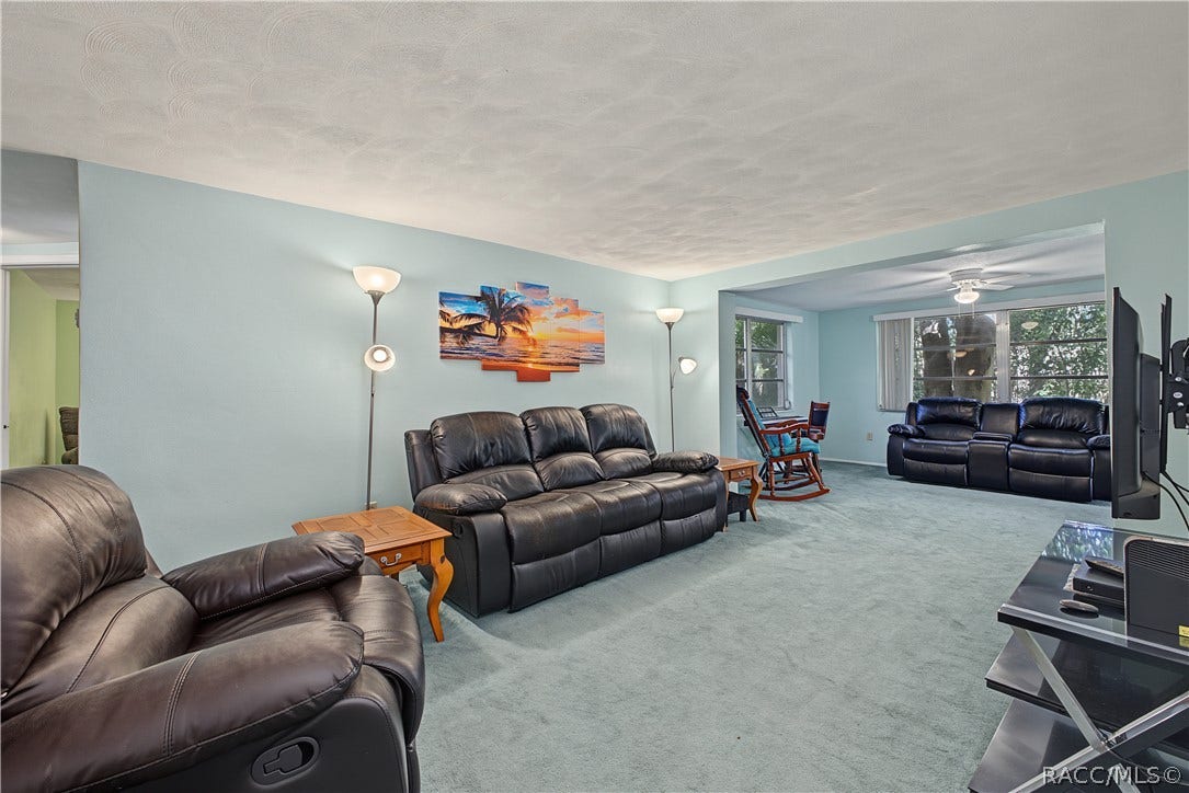 8511 Sunflower Lane, Hudson, FL 34667 8511 Sunflower Lane, Hudson, FL 34667