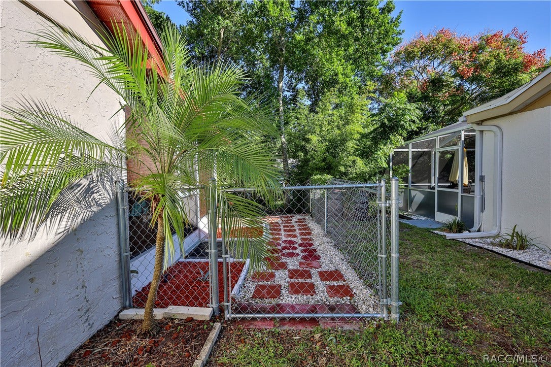 8511 Sunflower Lane, Hudson, FL 34667 8511 Sunflower Lane, Hudson, FL 34667