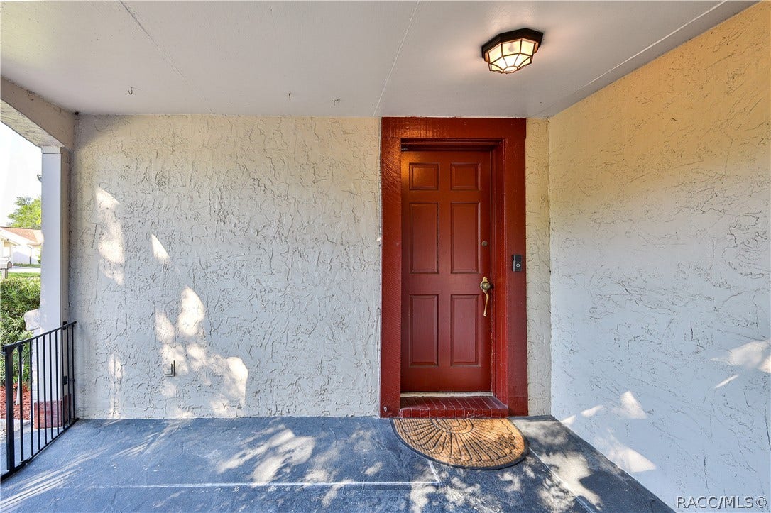8511 Sunflower Lane, Hudson, FL 34667 8511 Sunflower Lane, Hudson, FL 34667