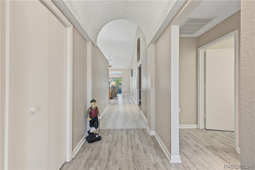 9475 Mississippi Run, Spring Hill, FL 34613 9475 Mississippi Run, Spring Hill, FL 34613