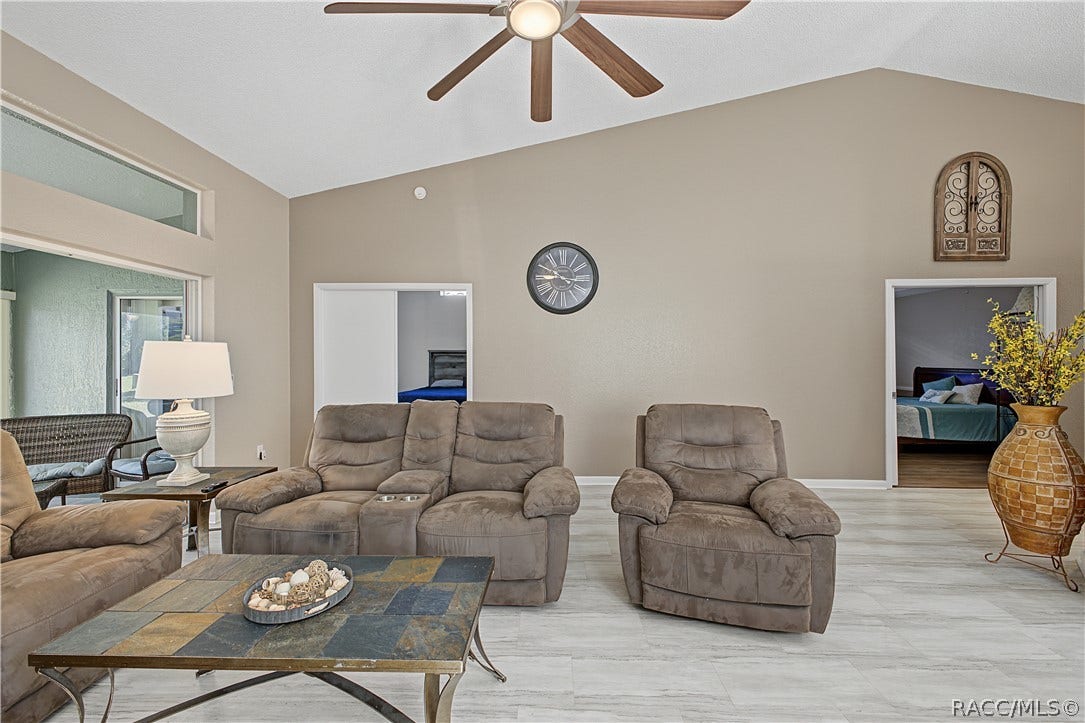 9475 Mississippi Run, Spring Hill, FL 34613 9475 Mississippi Run, Spring Hill, FL 34613