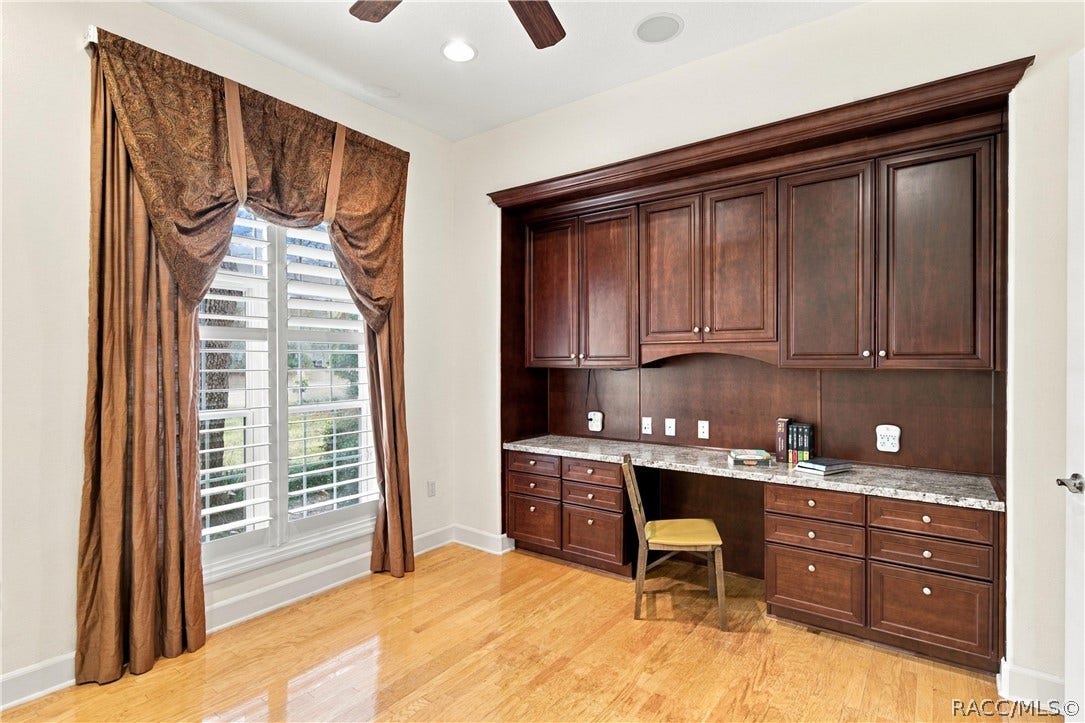 4605 N Pine Valley Loop, Lecanto, FL 34461 Office