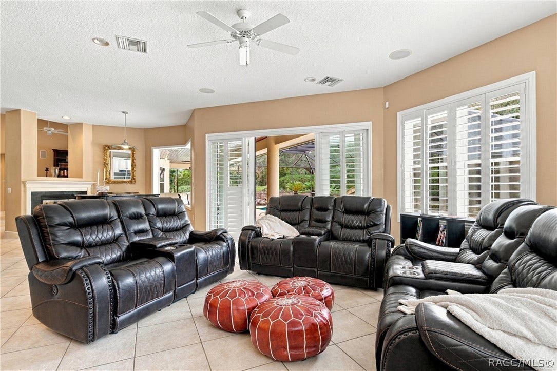4605 N Pine Valley Loop, Lecanto, FL 34461 4605 N Pine Valley Loop, Lecanto, FL 34461