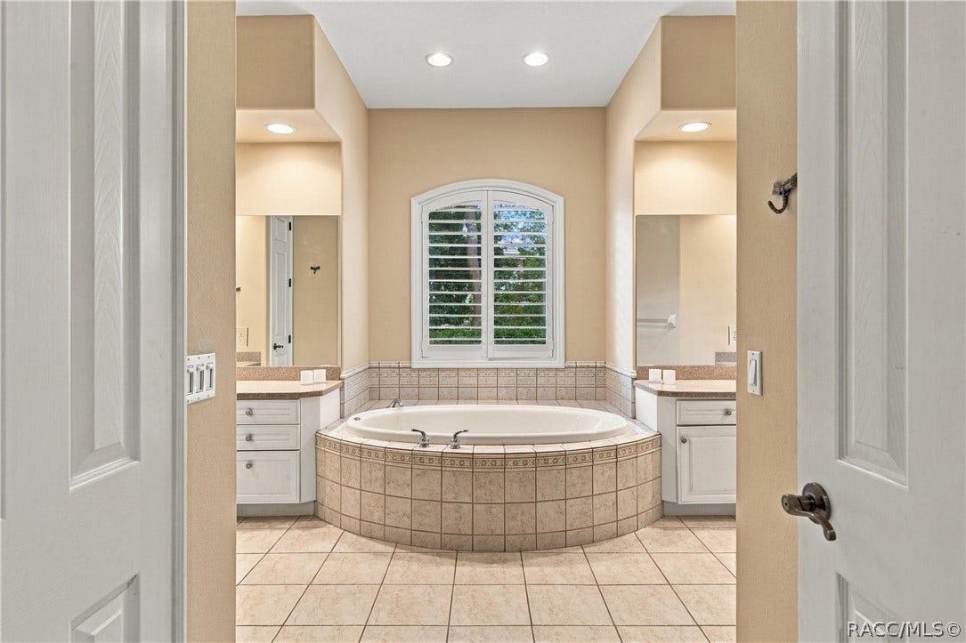 4605 N Pine Valley Loop, Lecanto, FL 34461 4605 N Pine Valley Loop, Lecanto, FL 34461