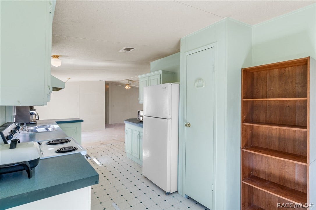 2260 E Shales Court, Hernando, FL 34442 2260 E Shales Court, Hernando, FL 34442