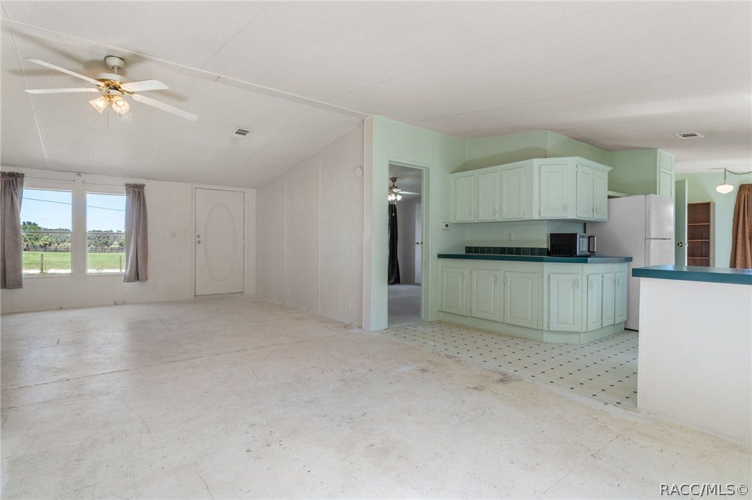 2260 E Shales Court, Hernando, FL 34442 2260 E Shales Court, Hernando, FL 34442