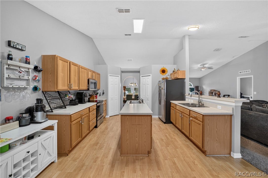 8364 N Pocono Drive, Citrus Springs, FL 34434 8364 N Pocono Drive, Citrus Springs, FL 34434