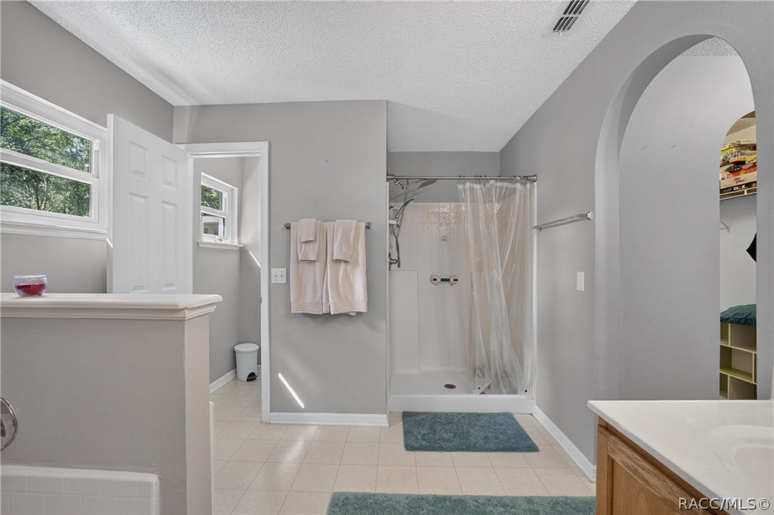 8364 N Pocono Drive, Citrus Springs, FL 34434 8364 N Pocono Drive, Citrus Springs, FL 34434