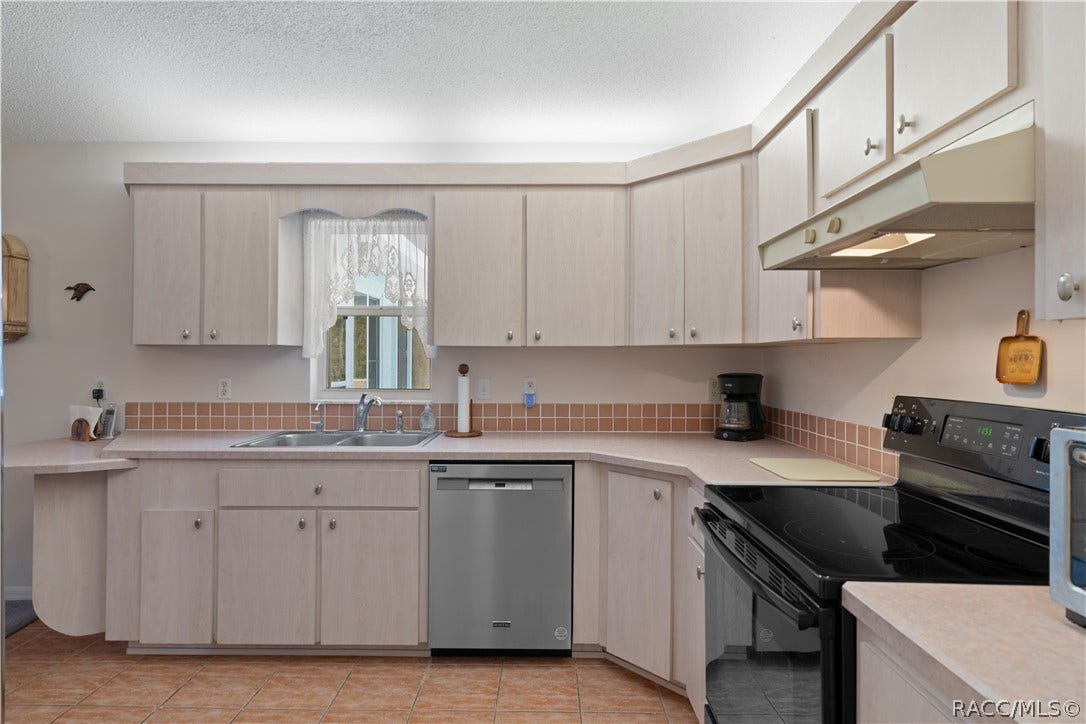 5760 S Concord Terrace, Inverness, FL 34452 5760 S Concord Terrace, Inverness, FL 34452