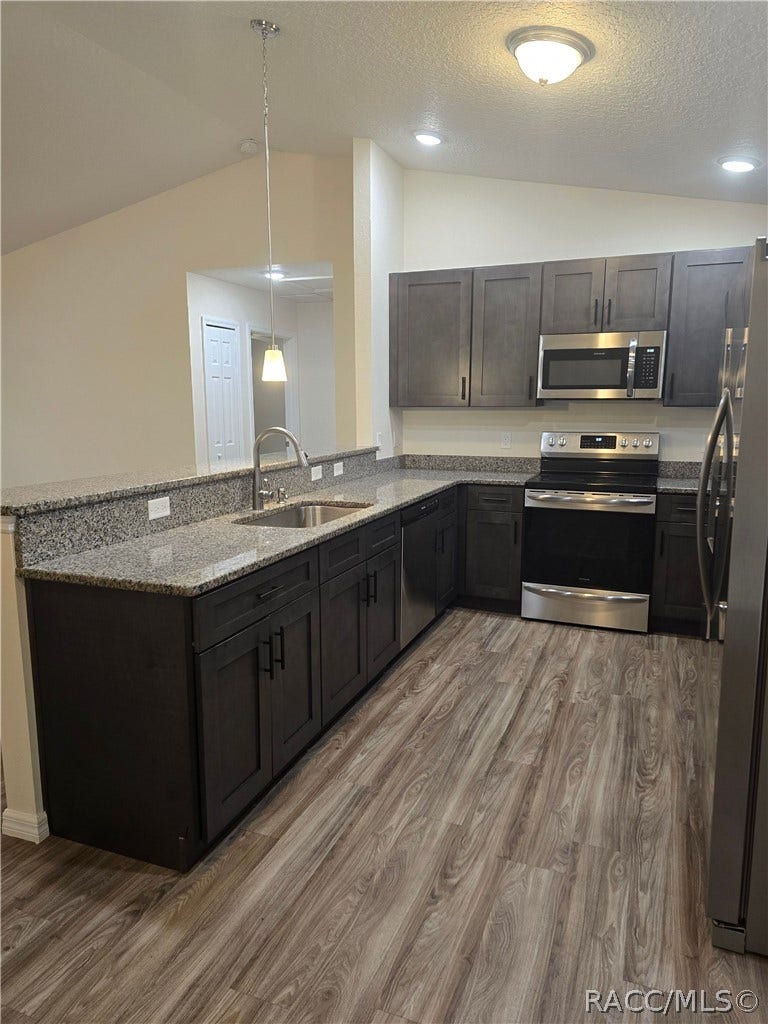 3074 W Bedford Lane, Dunnellon, FL 34433 3074 W Bedford Lane, Dunnellon, FL 34433