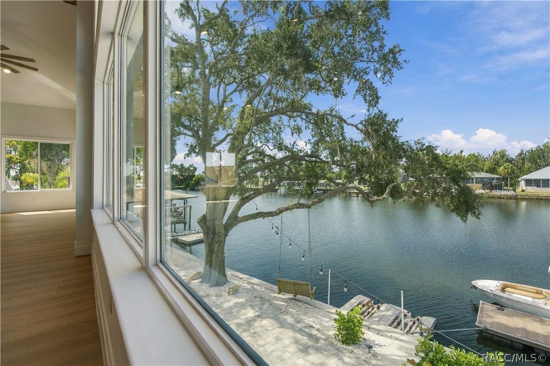 414 NW 8th Avenue, Crystal River, FL 34428