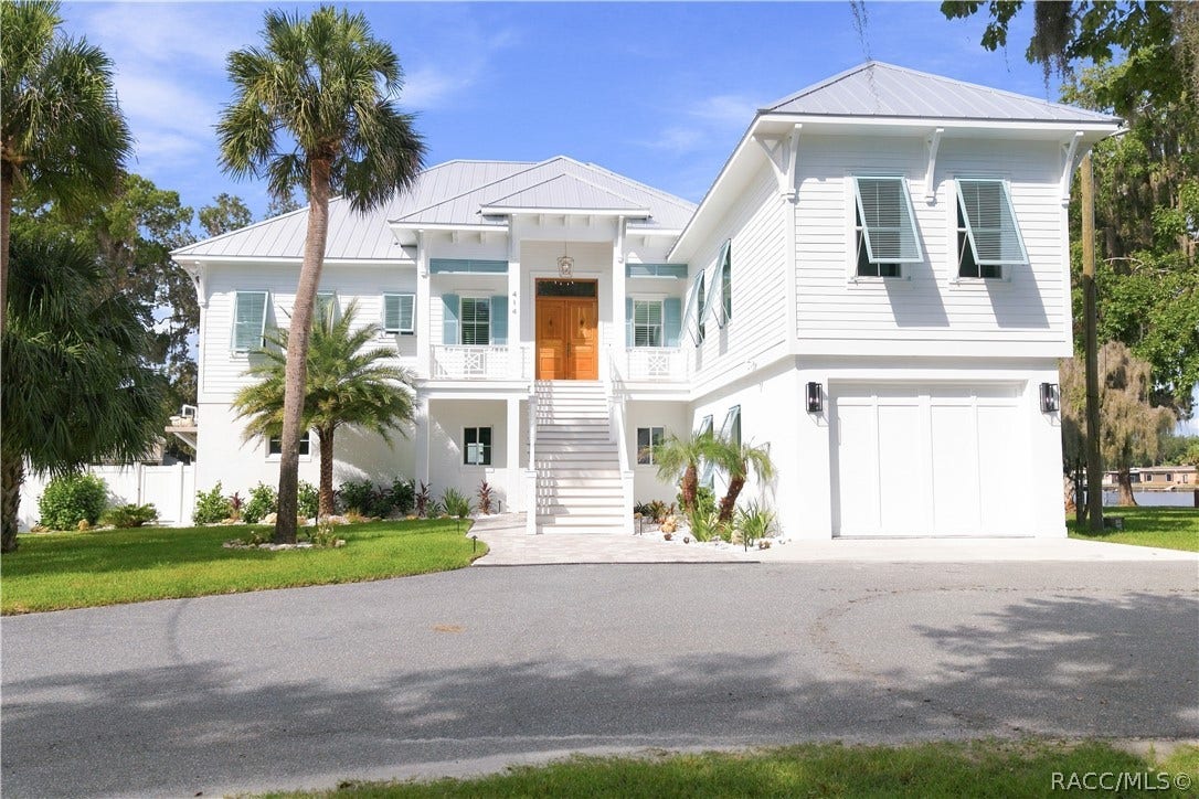 414 NW 8th Avenue, Crystal River, FL 34428