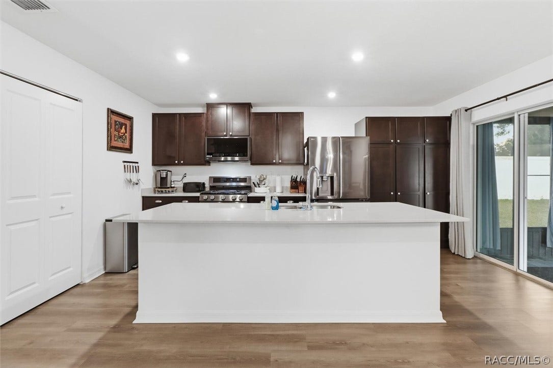 8810 E Maplewood Street, Inverness, FL 34450 8810 E Maplewood Street, Inverness, FL 34450
