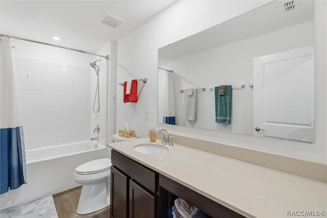 8810 E Maplewood Street, Inverness, FL 34450 8810 E Maplewood Street, Inverness, FL 34450