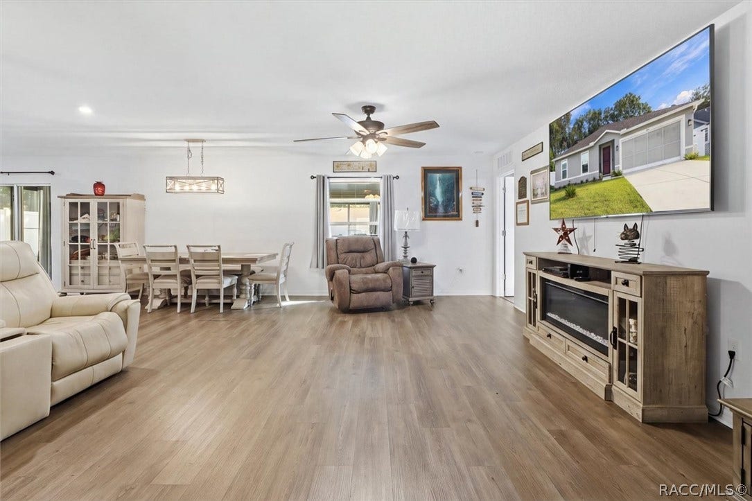 8810 E Maplewood Street, Inverness, FL 34450 8810 E Maplewood Street, Inverness, FL 34450