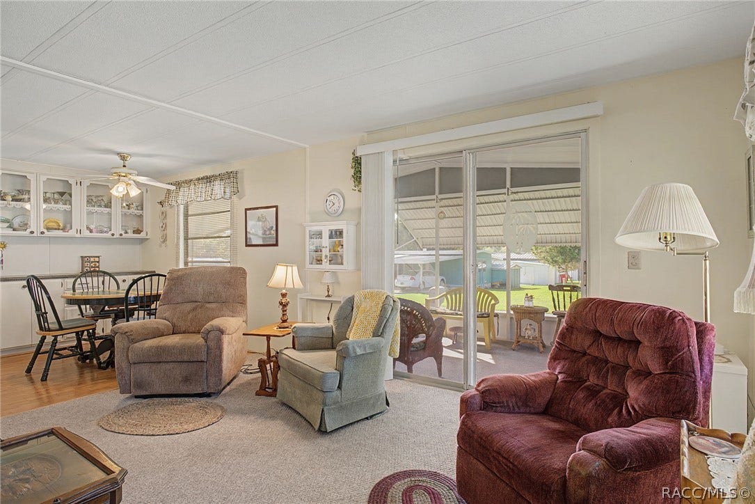 8245 E Lulas Lane, Floral City, FL 34436 8245 E Lulas Lane, Floral City, FL 34436