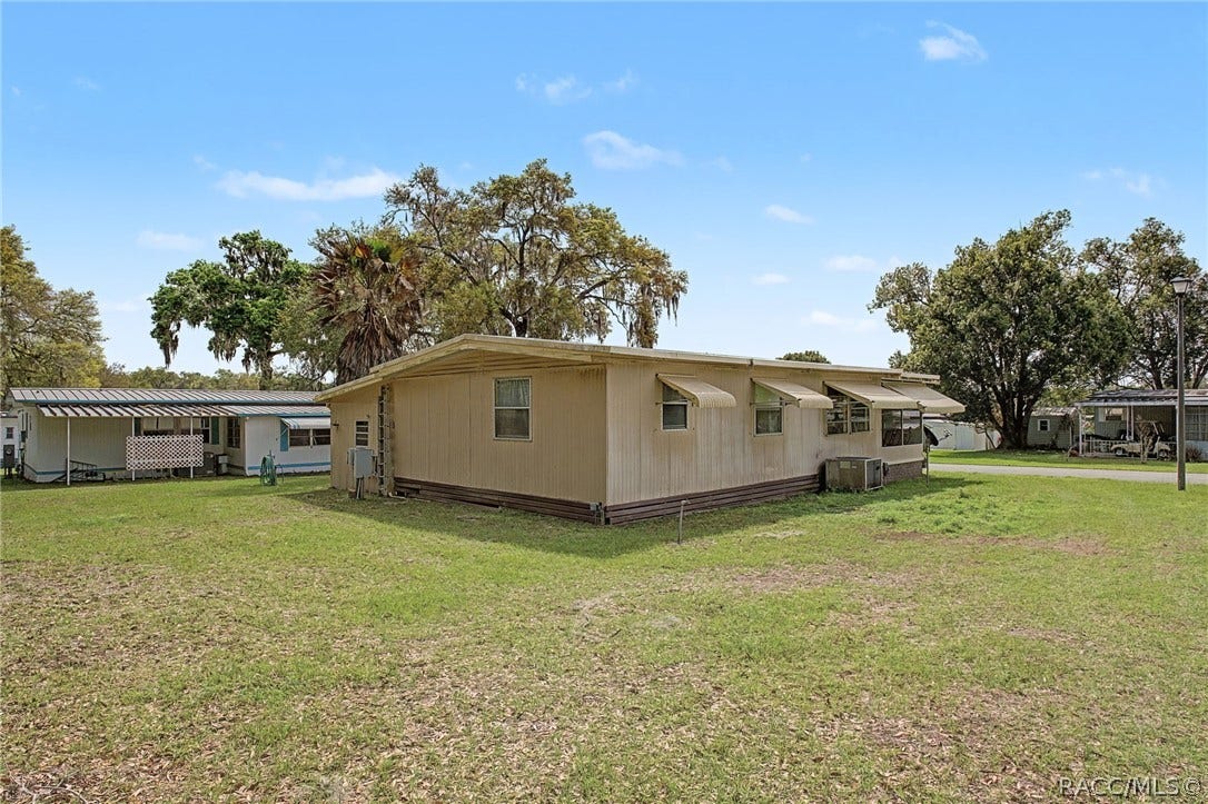 8245 E Lulas Lane, Floral City, FL 34436 8245 E Lulas Lane, Floral City, FL 34436