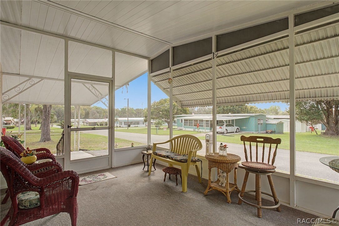 8245 E Lulas Lane, Floral City, FL 34436 8245 E Lulas Lane, Floral City, FL 34436