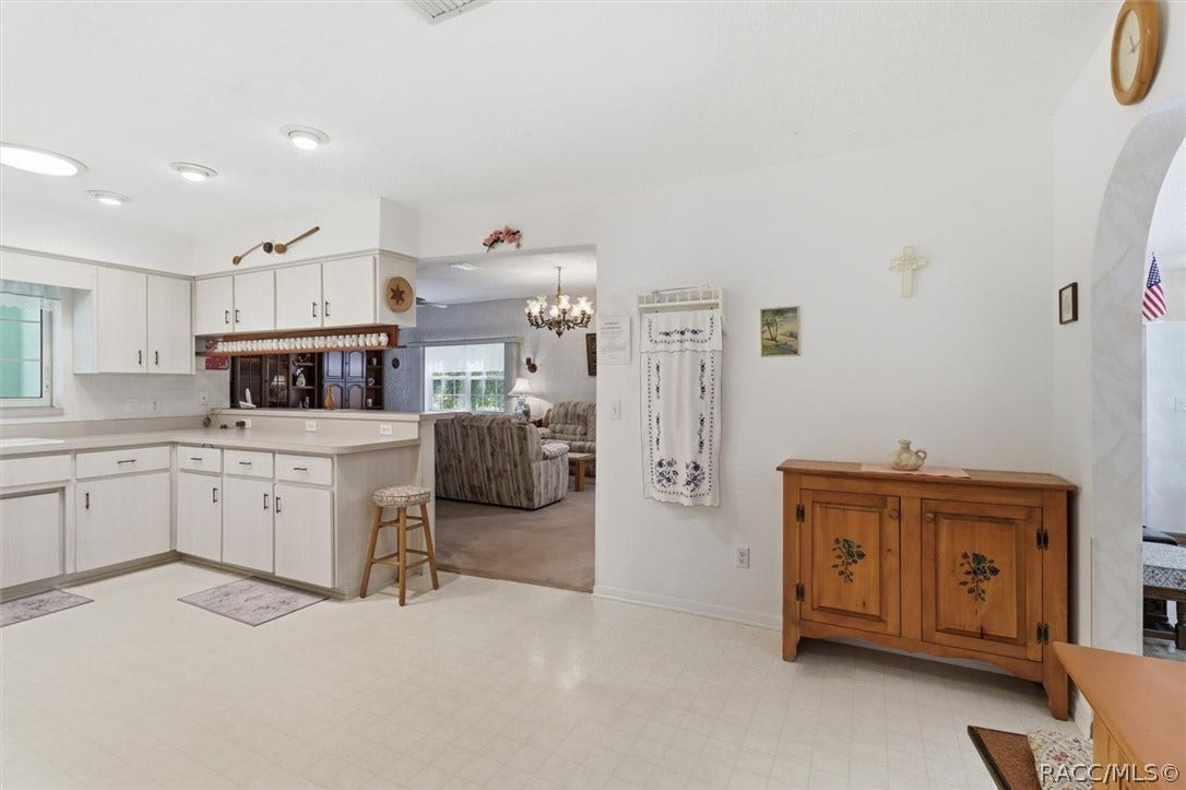337 E Buckingham Drive, Lecanto, FL 34461 337 E Buckingham Drive, Lecanto, FL 34461