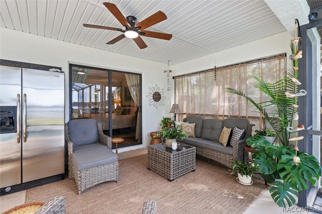 6459 W Riverbend Road, Dunnellon, FL 34433